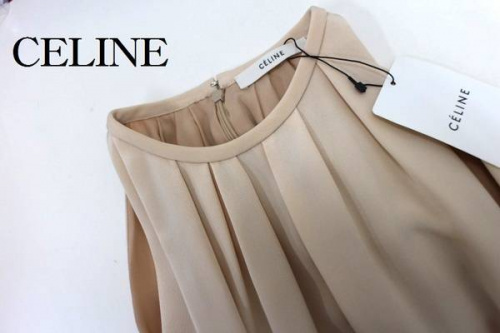 セリーヌのワンピース
