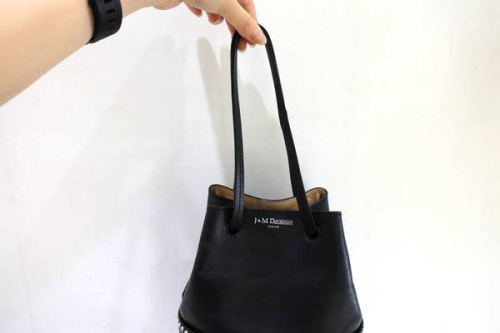 ショルダーバッグ