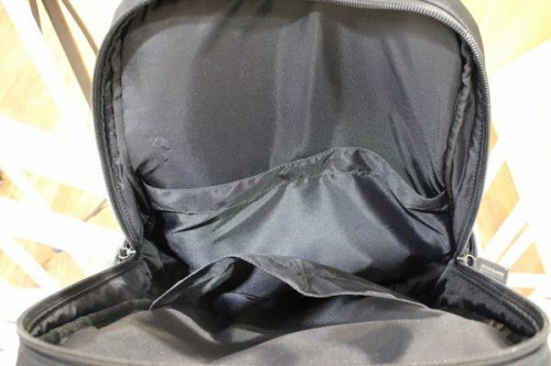 リュックの品川