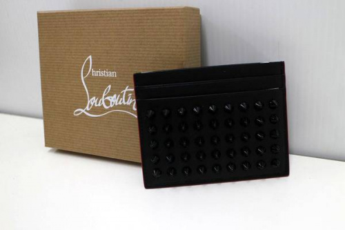 Cristian Louboutinの品川区
