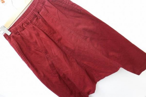 サルエルパンツのギャルソン