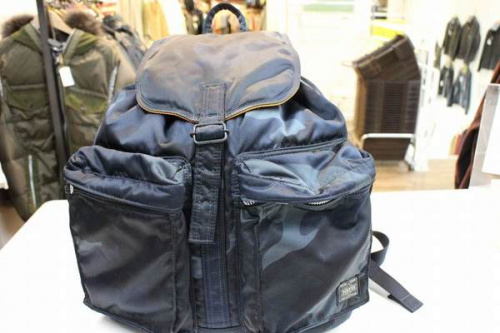 ポーターのタンカー