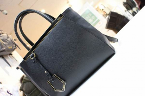 レディースのFENDI