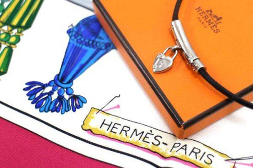 HERMESのネックレス