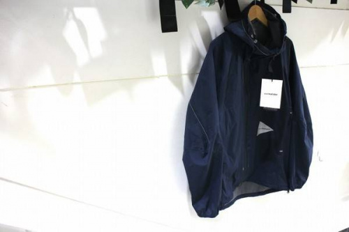 AND WANDERのアンドワンダー