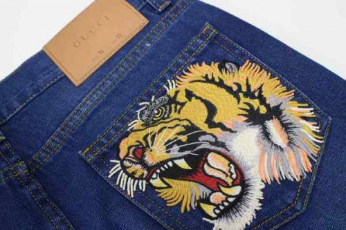 GUCCIのスネーク