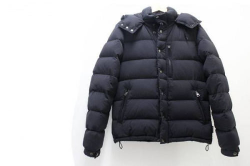 モンクレールのダウン