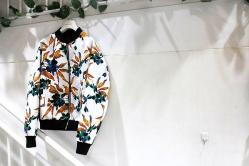 バレンシアガのブランド古着