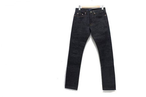 バレンティノのスタッズ