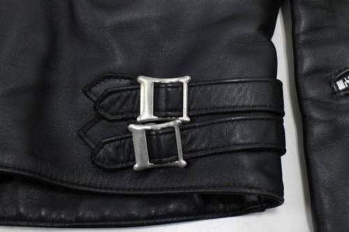 レザーのジャケット