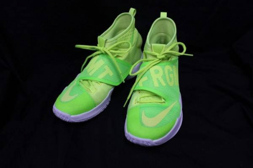 スニーカー買取強化のブランド買取