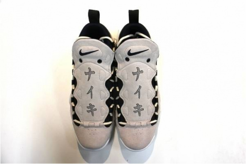 スニーカーの買取