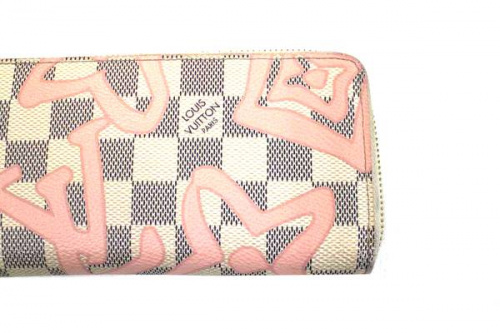 ラグジュアリーブランドのLOUIS VUITTON
