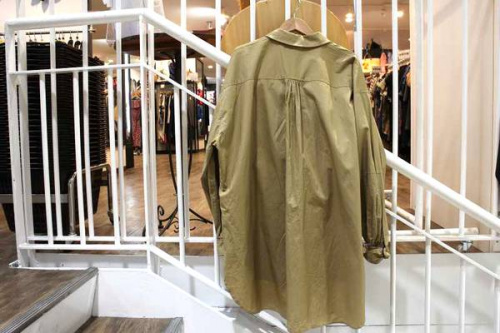 キャリアファッションのnear nippon