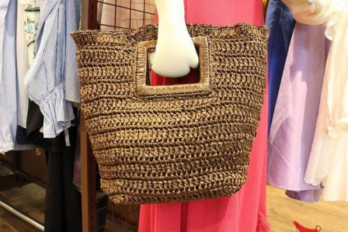 キャリアファッションのセレクトショップ