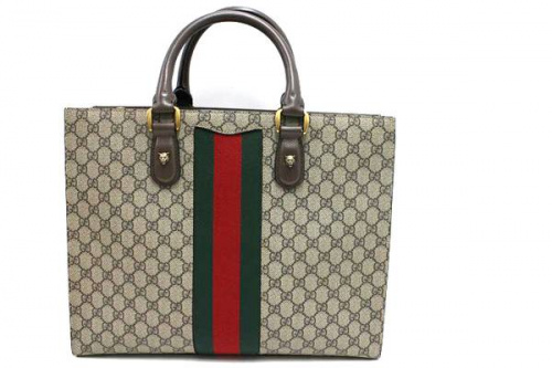 GUCCIのグッチ