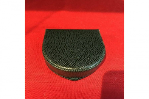 インポートブランドのLOUISVUITTON