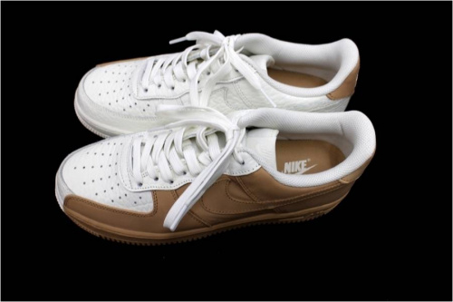 AIR FORCEのNIKE