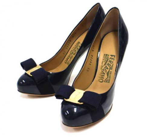 インポートブランドのフェラガモ