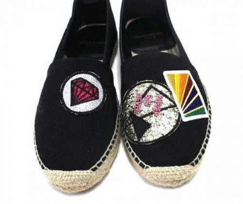 SAINT LAURENTの品川