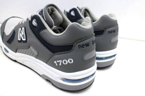 ニューバランスの戸越銀座