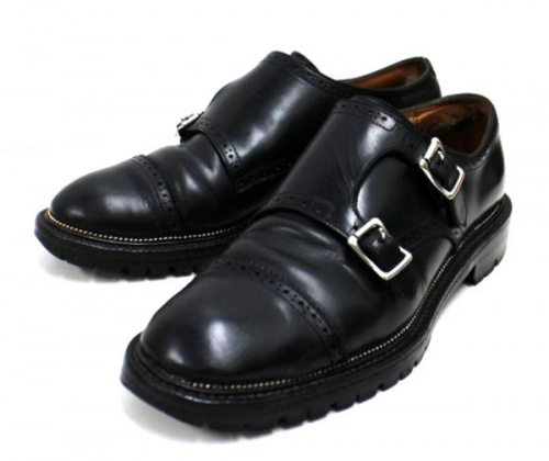 ドレスシューズのダブルモンクシューズ