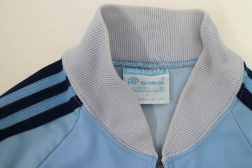 アディダスの戸越銀座