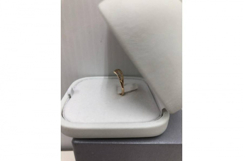 キャリアファッションのスタージュエリー