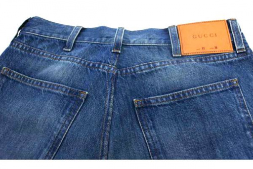 グッチのデニム