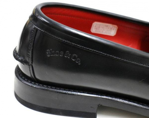 リーガルのローファー