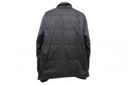 エルメスのダウンジャケット