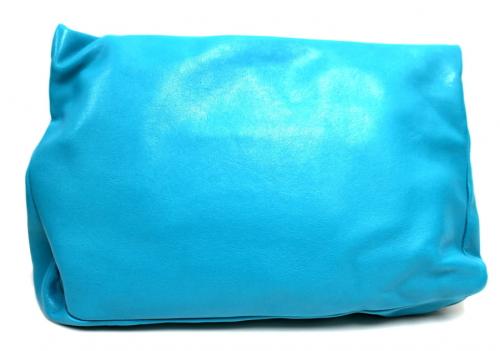 ジミーチュウのクラッチバッグ