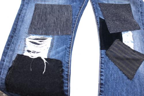 コムデギャルソンのデニムパンツ