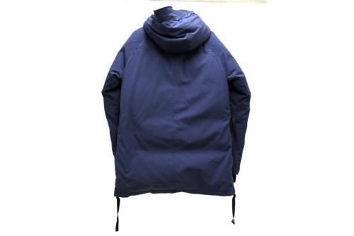 カナダグースのダウン