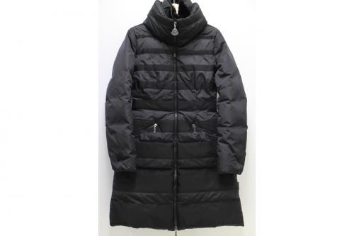 MONCLERのモンクレール