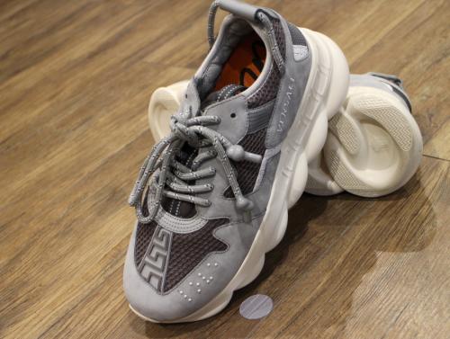 ＶＥＲＳＡＣＥのヴェルサーチ