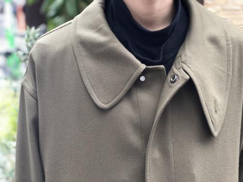 キャプテンサンシャインのスタンドカラーフィールドコート