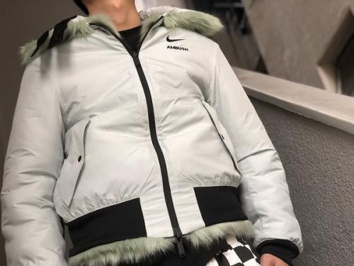ナイキ × アンブッシュの古着