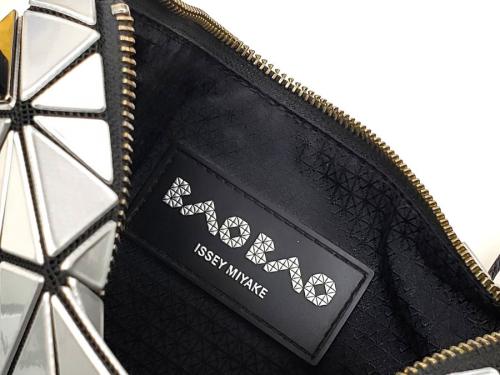 バオバオ イッセイミヤケのプリズムショルダーバッグ