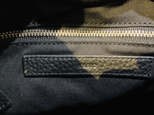 ヴァジックのハンドバック