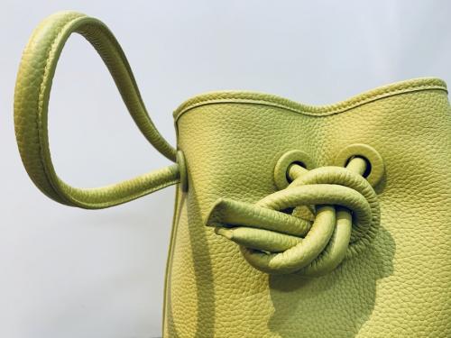 ハンドバックのレディース