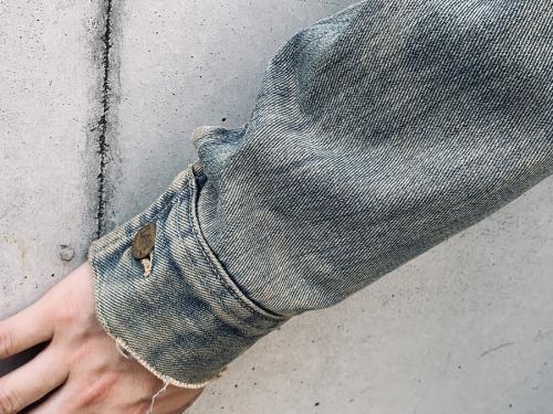 60s～70sヴィンテージデニムジャケットの四角黒タグ