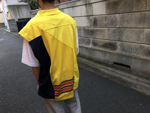 ファセッタズムのメッシュ切替ノースリーブT