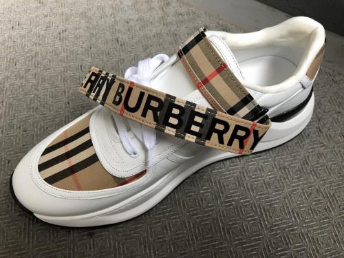 ベルクロノヴァチェックスニーカーの買取