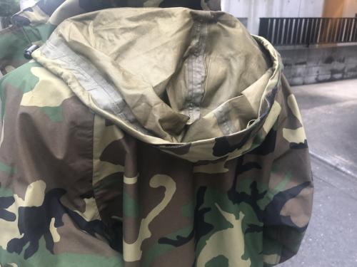 エクワックスのGORE TEX パーカー