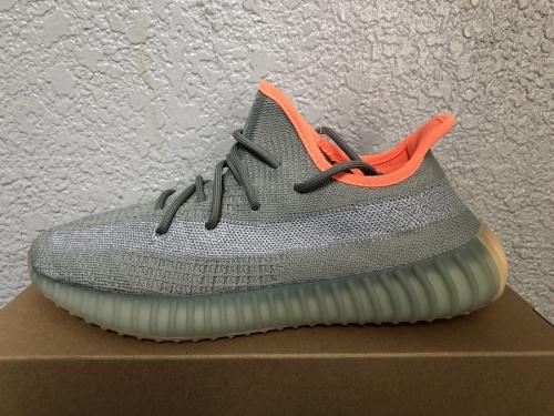 adidasのアディダス