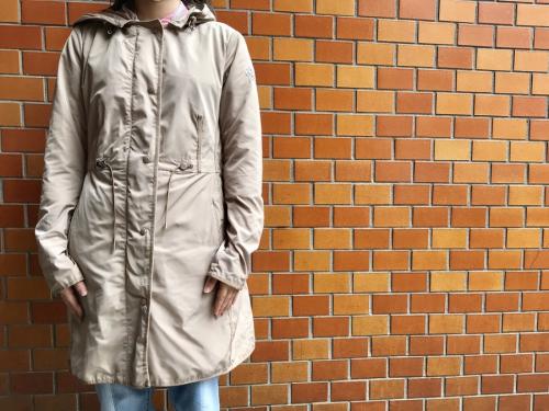 モンクレールのスプリングコート