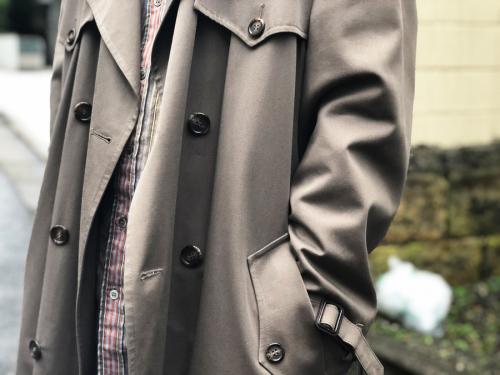 ヴィンテージのトレンチコート