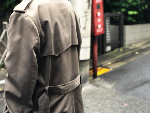 トレンチコート