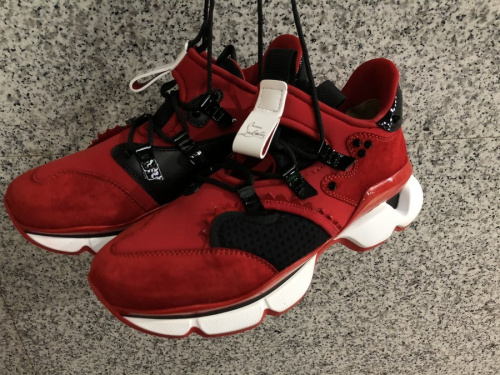 ラグジュアリーブランドのChristian Louboutin